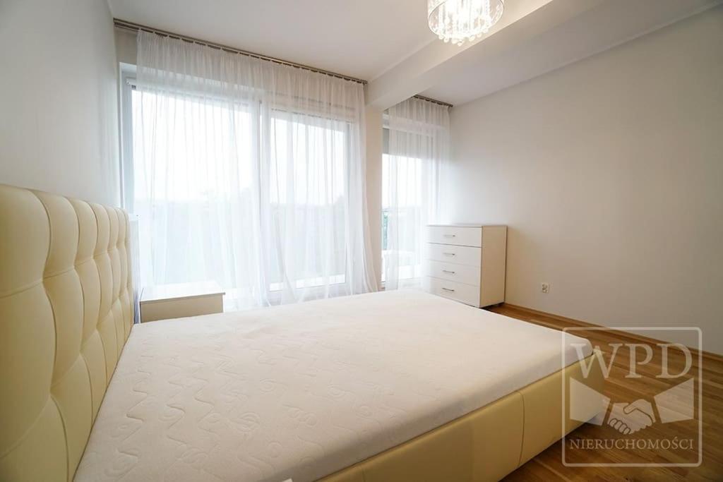 Modern Apartment-City Center-New Building-Garage วรอตซวาฟ ภายนอก รูปภาพ